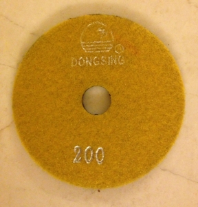 Алмазные гибкие диски D-100 №200 для гранита ― Памятники в Новосибирске из натурального гранита Shanxi black (Шанcи Блэк) Компания Ритуал - Сибирь