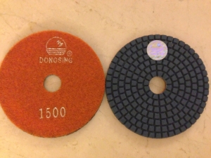 Алмазные гибкие диски D-100 №1500 для гранита ― Памятники в Новосибирске из натурального гранита Shanxi black (Шанcи Блэк) Компания Ритуал - Сибирь